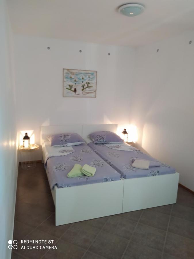 Apartments Ante Tribalj Extérieur photo