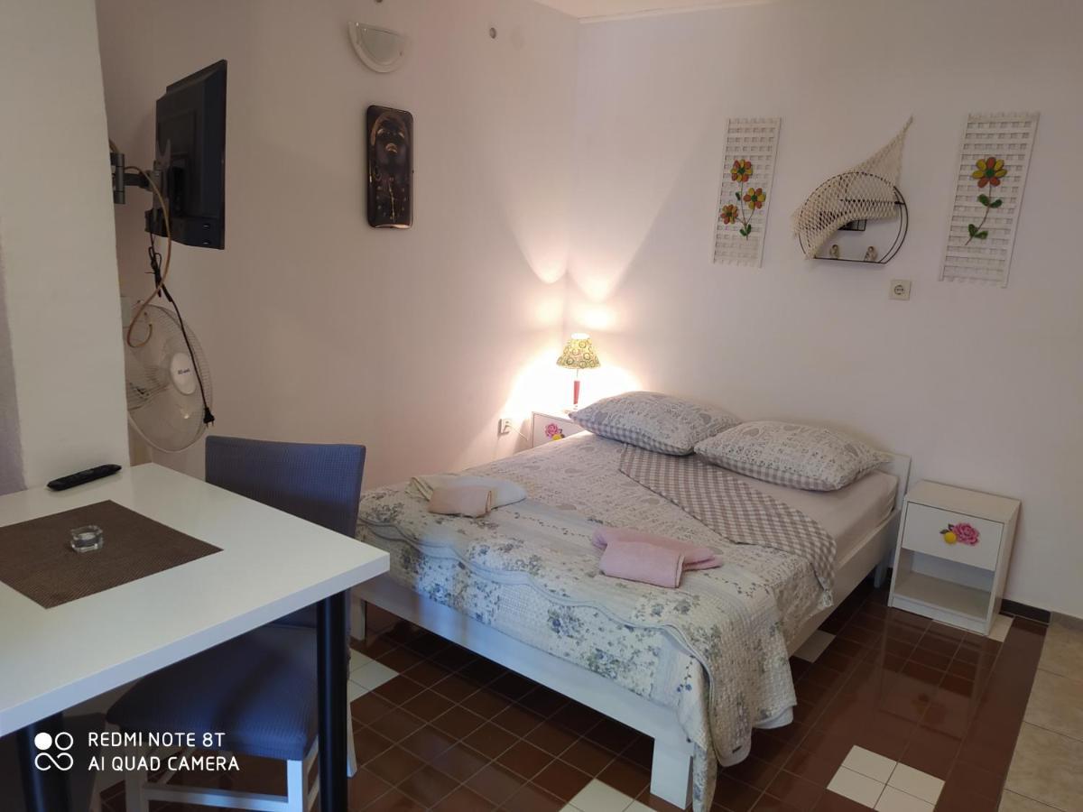 Apartments Ante Tribalj Extérieur photo