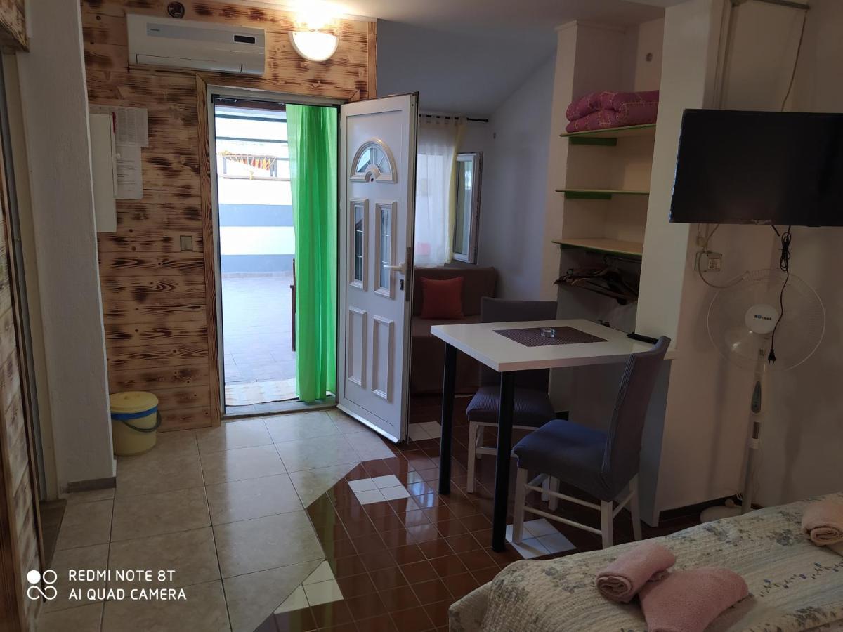 Apartments Ante Tribalj Extérieur photo